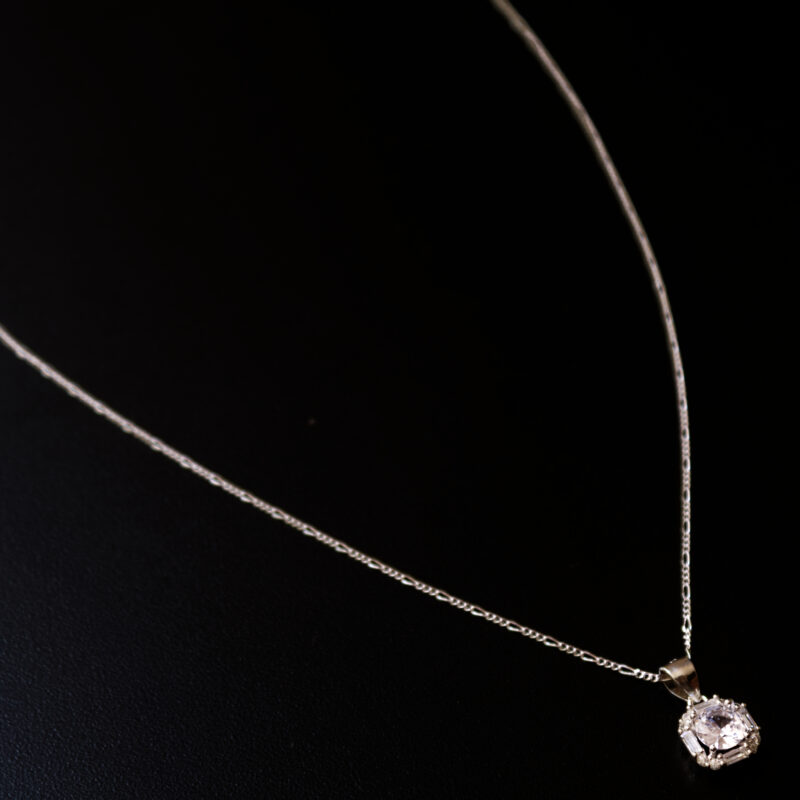 Collar Reliq